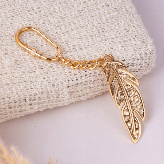 Elita Brass Gold-Plated Finsh Leaf Keychain, Decorative Chain Link Charm, Vintage Style, Brass