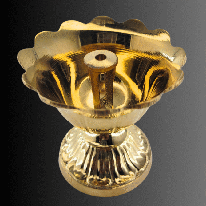 Brass Diya Decorative Pan Diya for Pooja, Diwali, Durga Puja, Ganesh Chaturthi, Holi, Christmas, New Year - Image 4