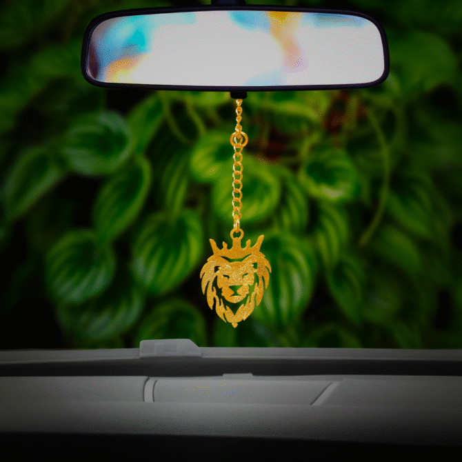 Lion Car Hanging Accessories in Brass with Gold Plated, Decorative Pieces