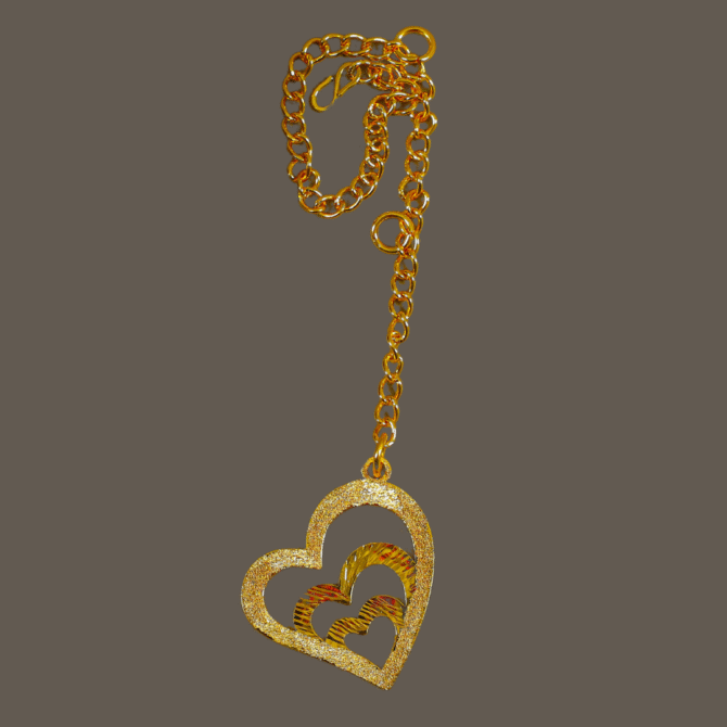 Triple Heart Car Hanging in Brass with Gold Plated - Image 5