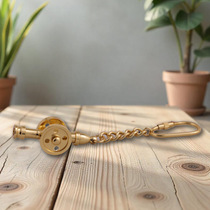 Vintage Brass Fishing Reel Keychain, Decorative Chain with Carabiner Hook, Gold Finish