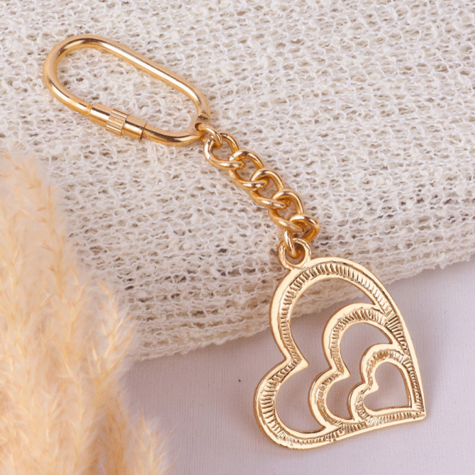 Elita Triple Heart Pendant Keychain, Gold Plated Finish Chain Link, Decorative Brass