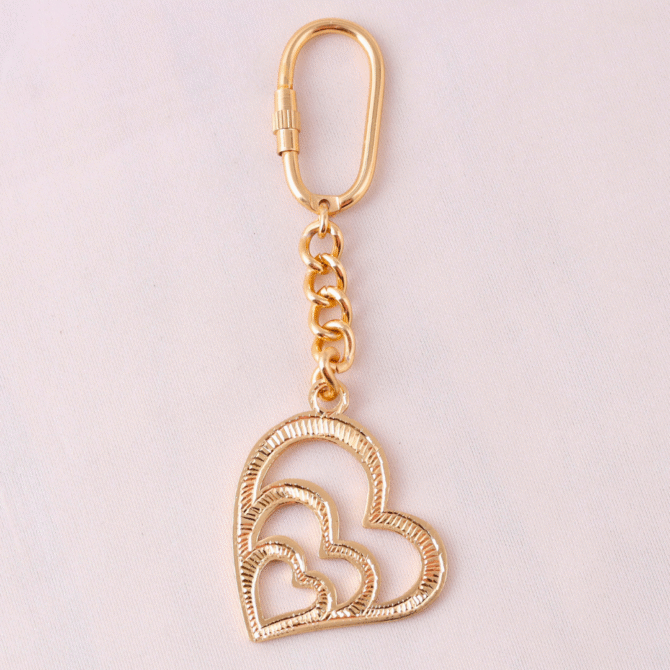 Elita Triple Heart Pendant Keychain, Gold Plated Finish Chain Link, Decorative Brass - Image 3
