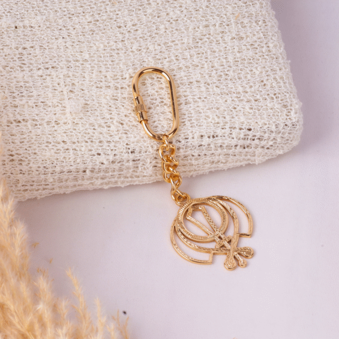 Elita Sikh Khanda Religious Symbol Gold-Plated Finish Keychain, Brass Chain Design with Carabiner Clip - Image 2