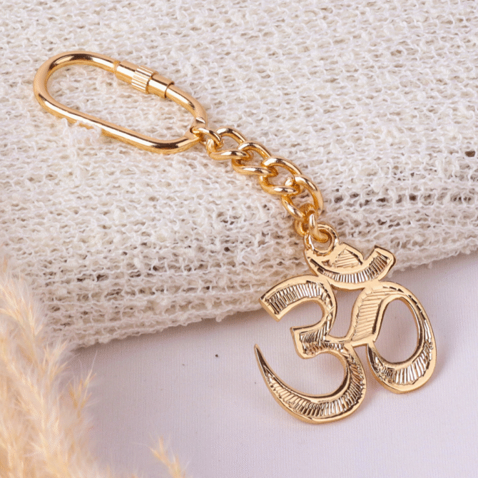 Elita Om Symbol Keychain, Gold Plated Finish Chain with Religious Charm, Spiritual Accessory