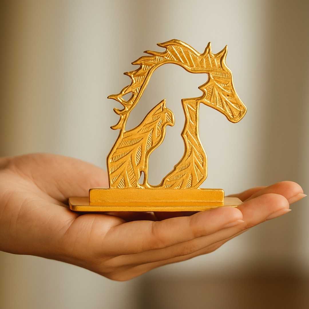Horse Design in Brass with Gold-Plated Finish Car Dashboard Ornament - Image 3