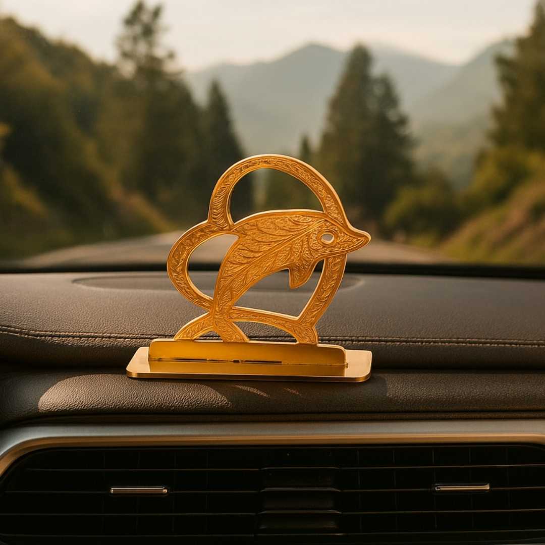 Decorative Car Dashboard Dolphin Ornament, Gold-Plated Finish in Brass - Image 4
